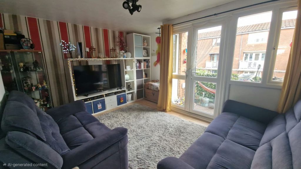 Property photo 2 of 12 Img_0386
