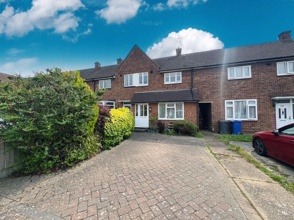 Property photo 1 of 32