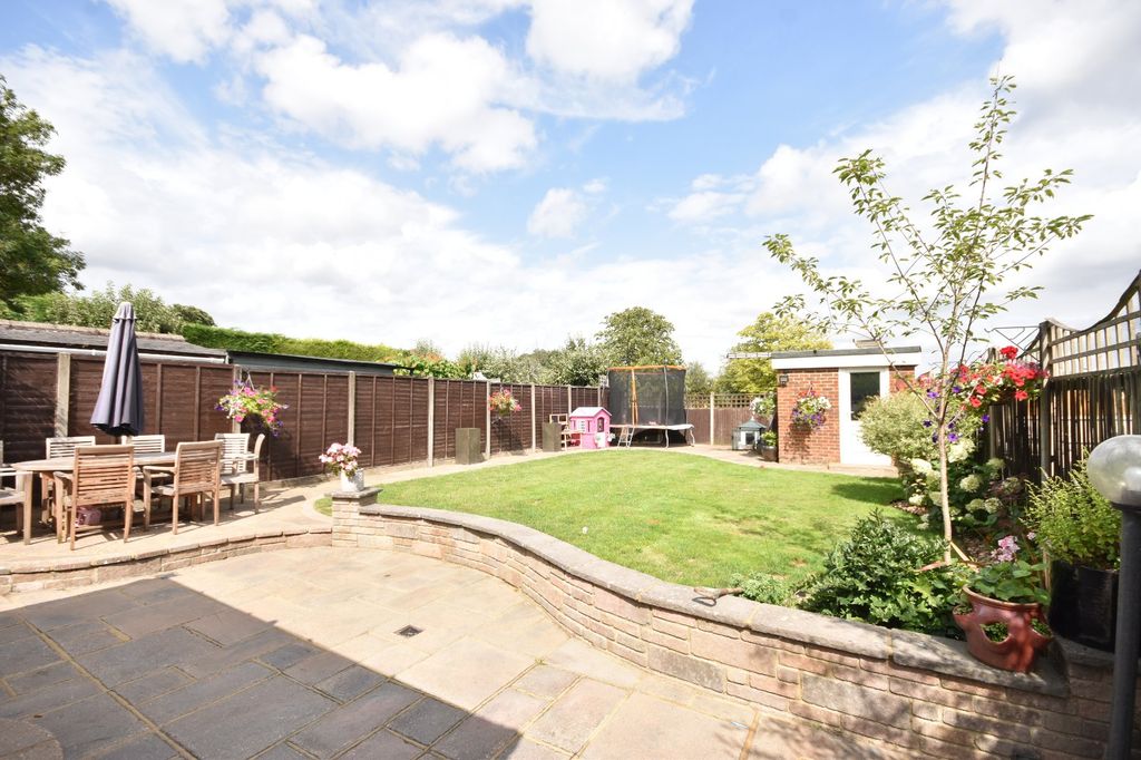 Property photo 3 of 23 Picture No. 22
