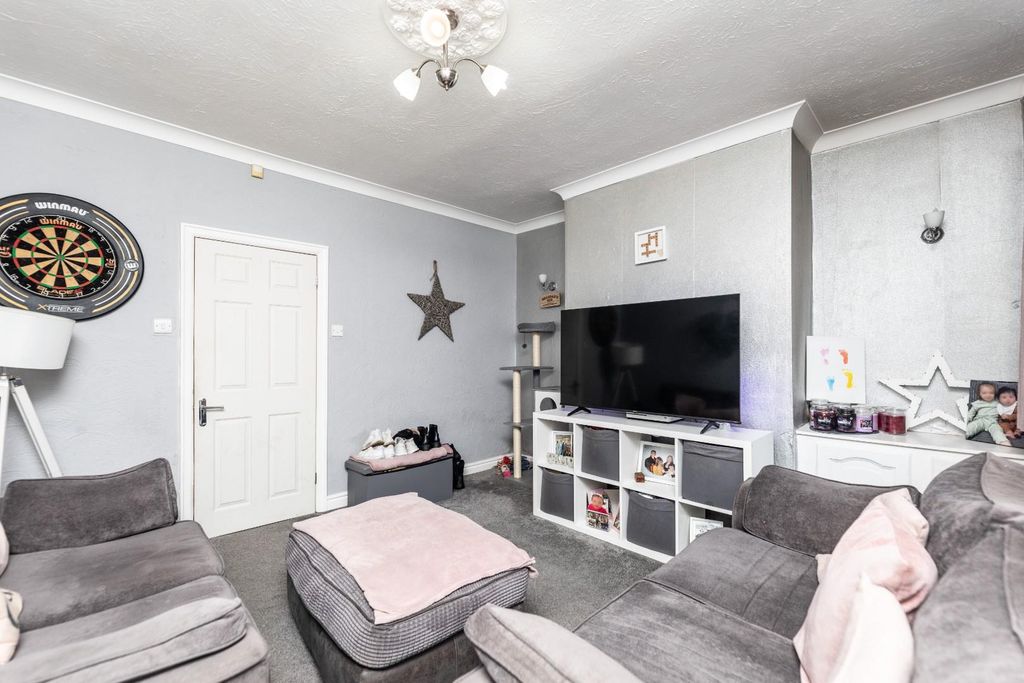 Property photo 2 of 12 5C5A2786.Jpg