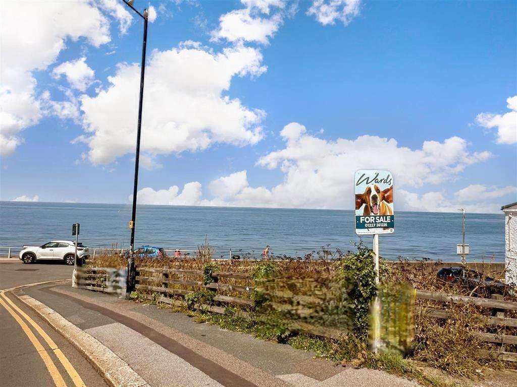 Property photo 1 of 8 Sea View