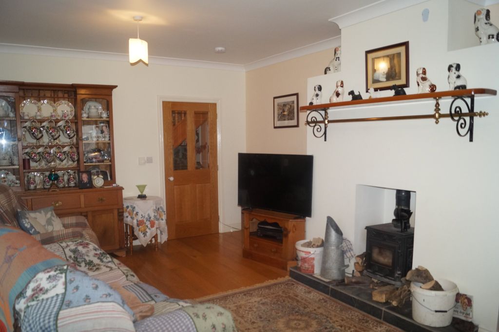 Property photo 3 of 21