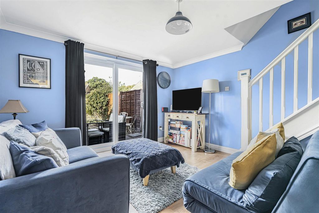 Property photo 2 of 17 19_62824.Jpg