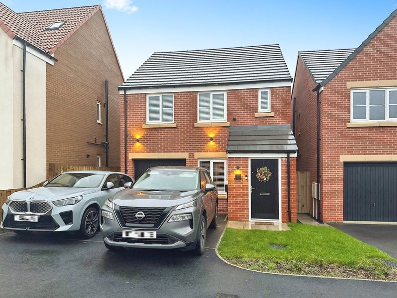 Property photo 1 of 14 Photo 9