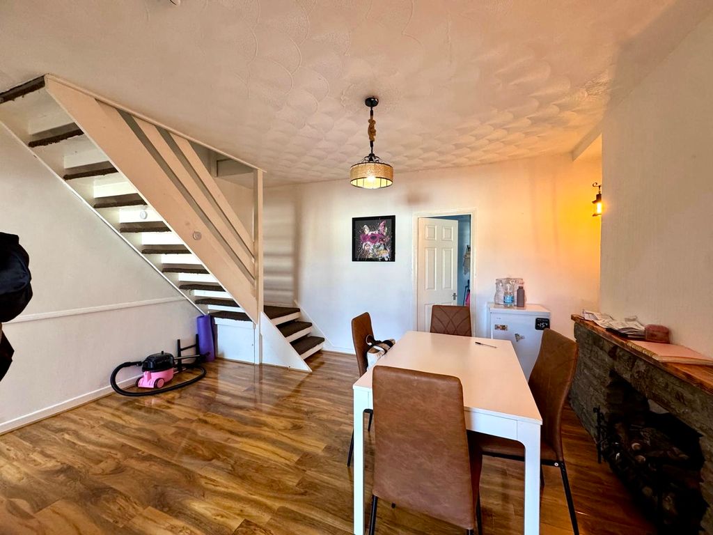 Property photo 3 of 16 Img_4661.Jpeg