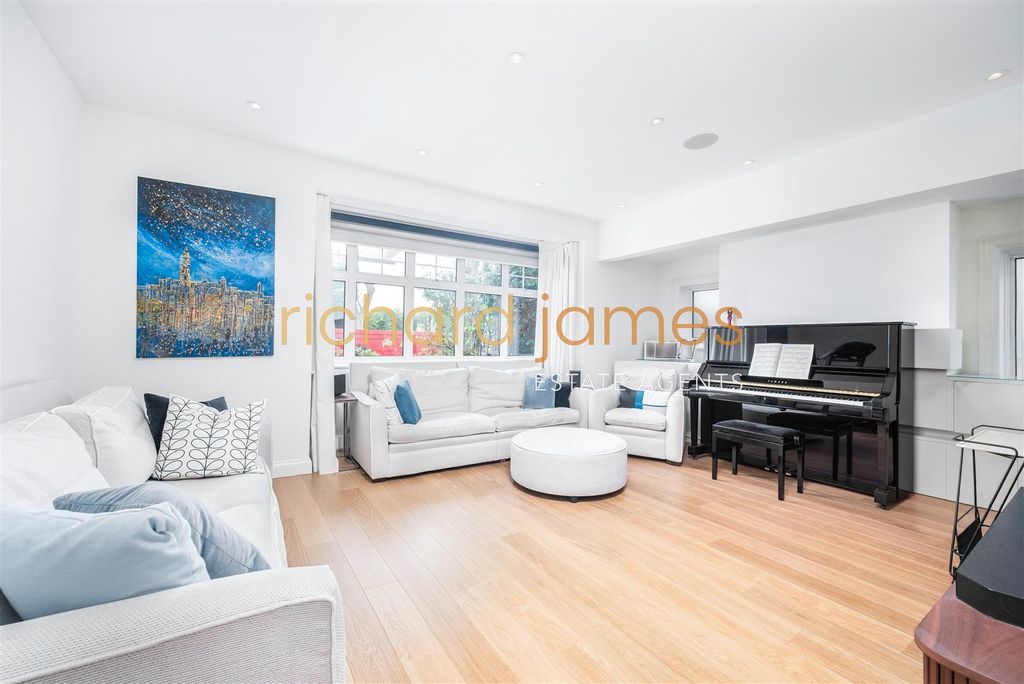 Property photo 3 of 20 962547_20260116091810.Jpg