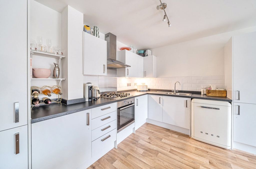 Property photo 2 of 15 Picture No. 02