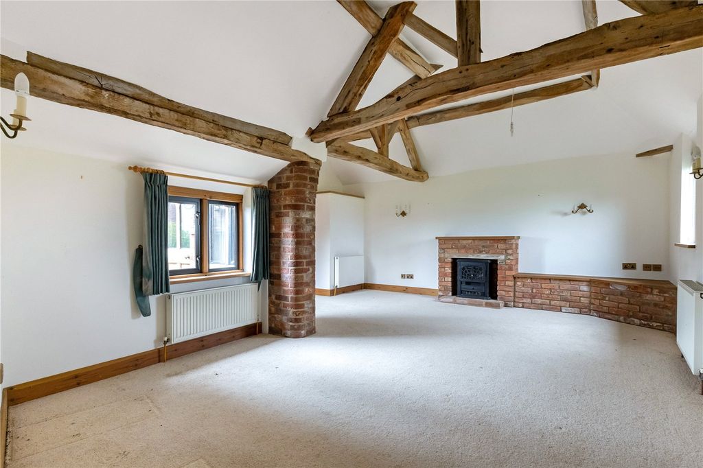 Property photo 3 of 15 Dining Room