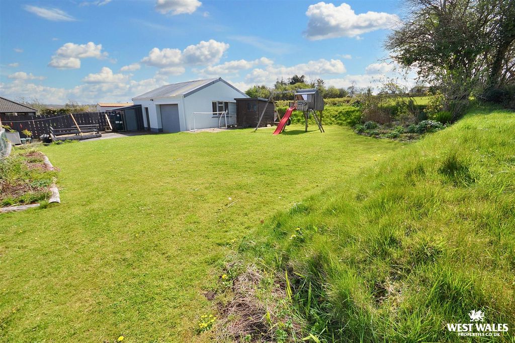 Additional image 12 of 6 bed detached bungalow for saleKings Park, Templeton, Narberth SA67