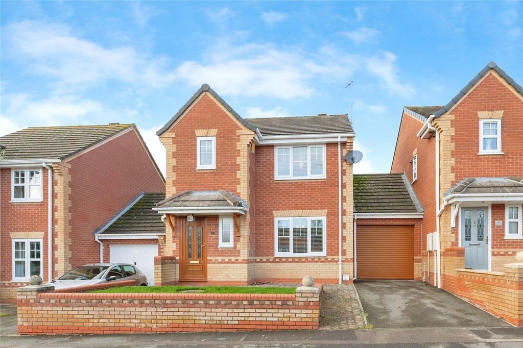 Property photo 1 of 17 Picture No. 03