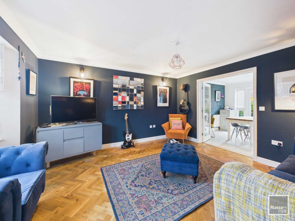 Property photo 3 of 25