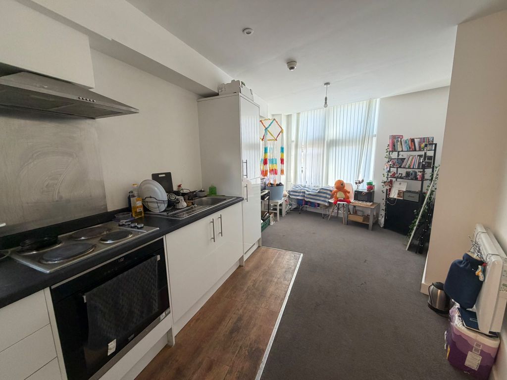 Property photo 1 of 3