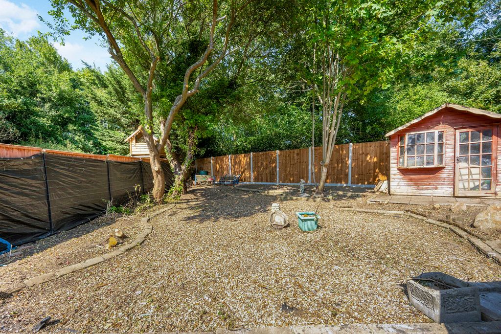 Property photo 3 of 20 Pbox-Img.Jpg