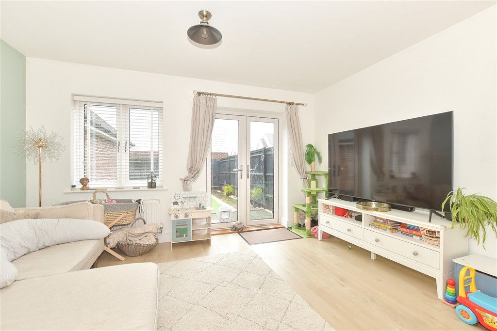 Property photo 1 of 15 Lounge/Diner