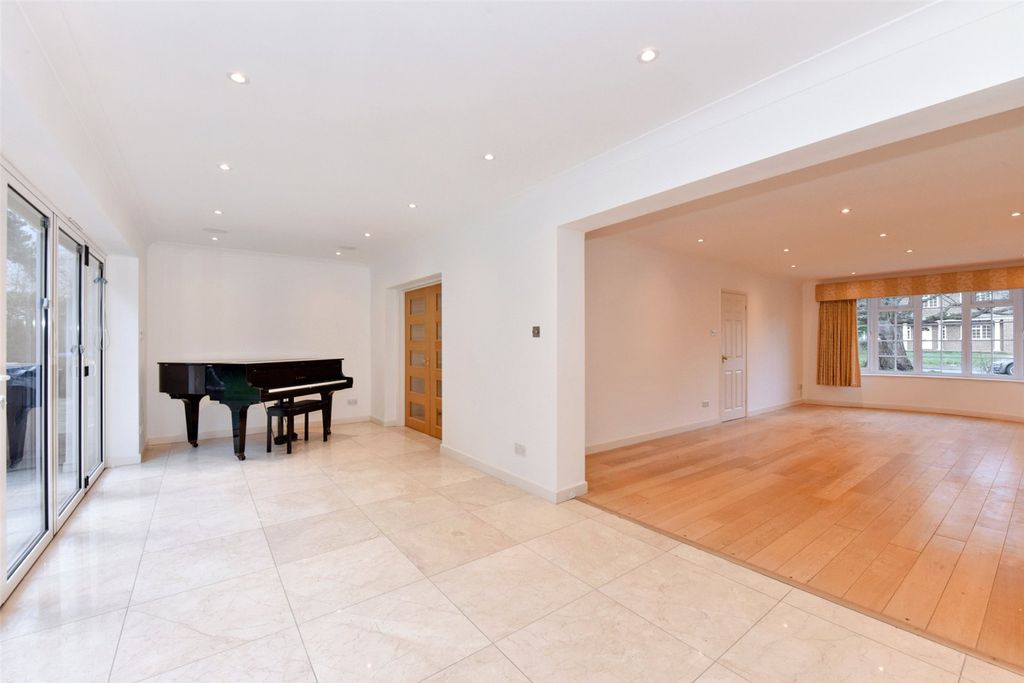 Property photo 2 of 13 Reception Room