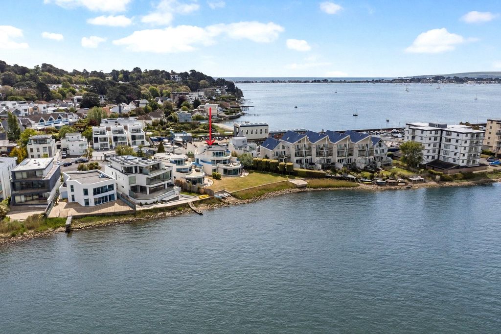 Property photo 3 of 20 Drone