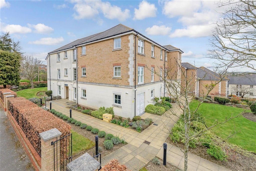 Property photo 1 of 7 External (Web)