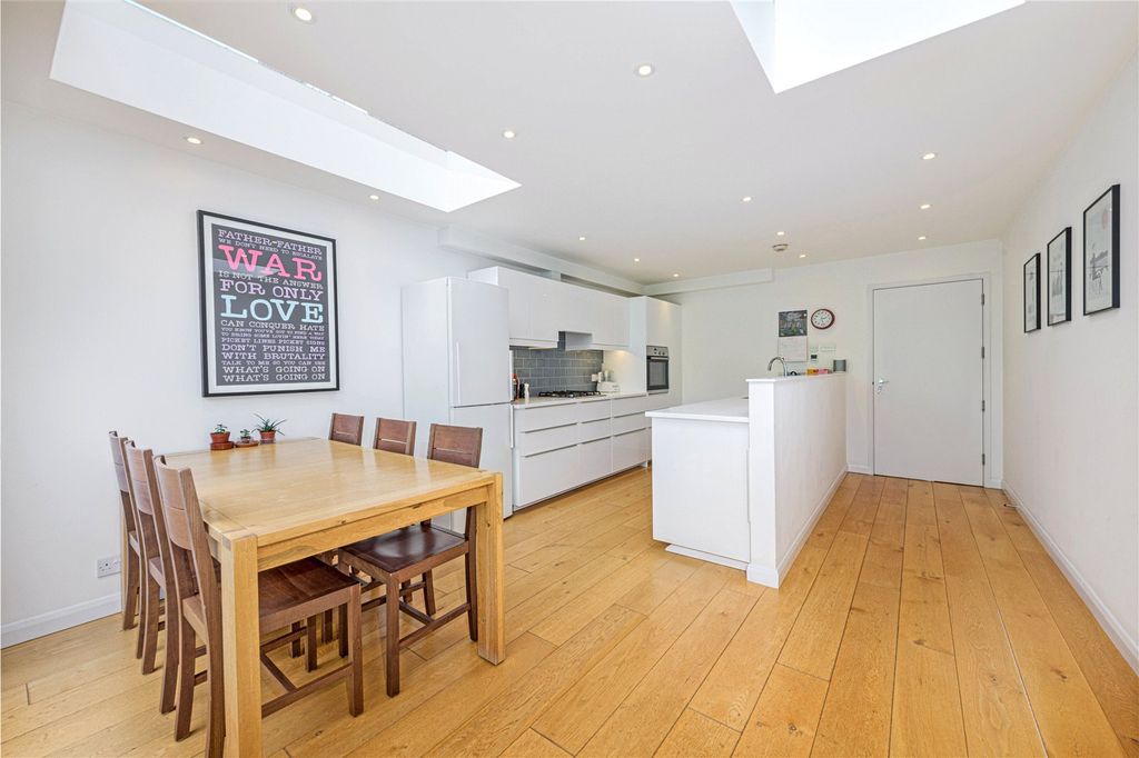 Property photo 3 of 12 Picture No. 39