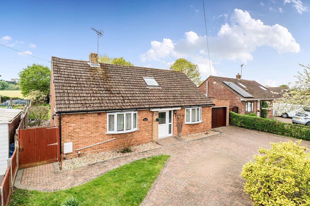 Property photo 1 of 31 1449760-1-69E7A5Bf9988F.Jpg