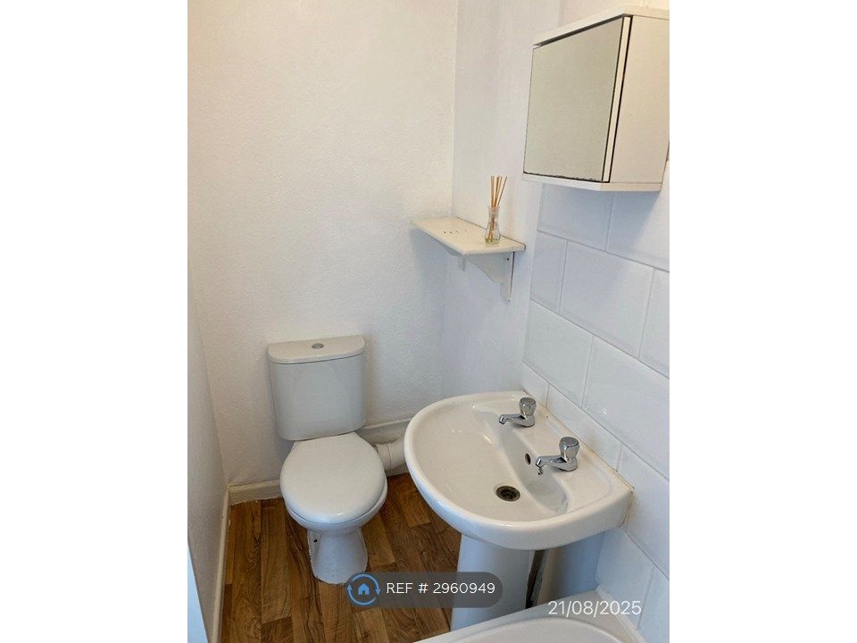 Property photo 3 of 8 Bathroom With Electric Shower