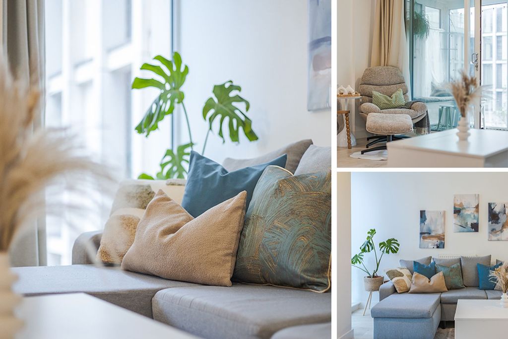 Property photo 2 of 21 Living Area