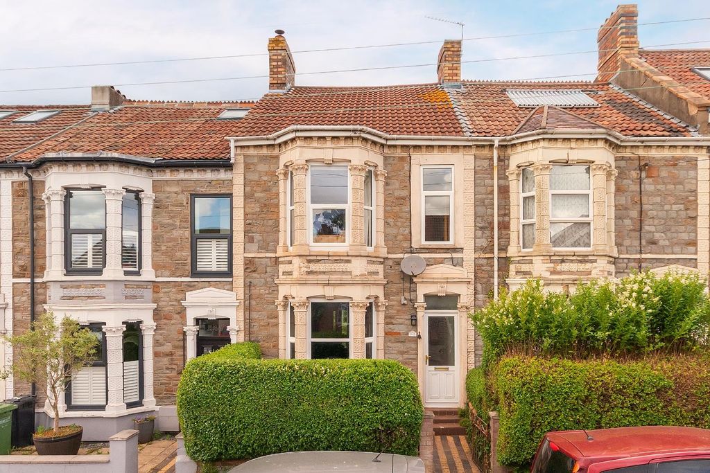Property photo 2 of 36 2H4R2Kd - External B.Jpg
