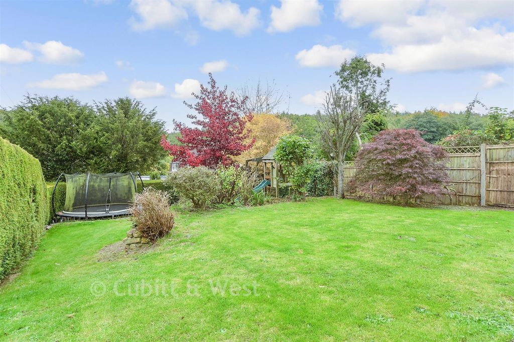 Property photo 2 of 18 Rear Garden