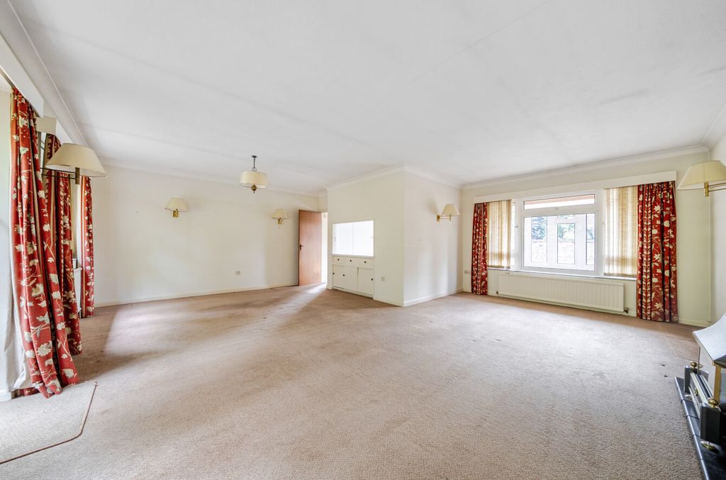 Property photo 3 of 20 1536060-7-6Ad1Fd2...