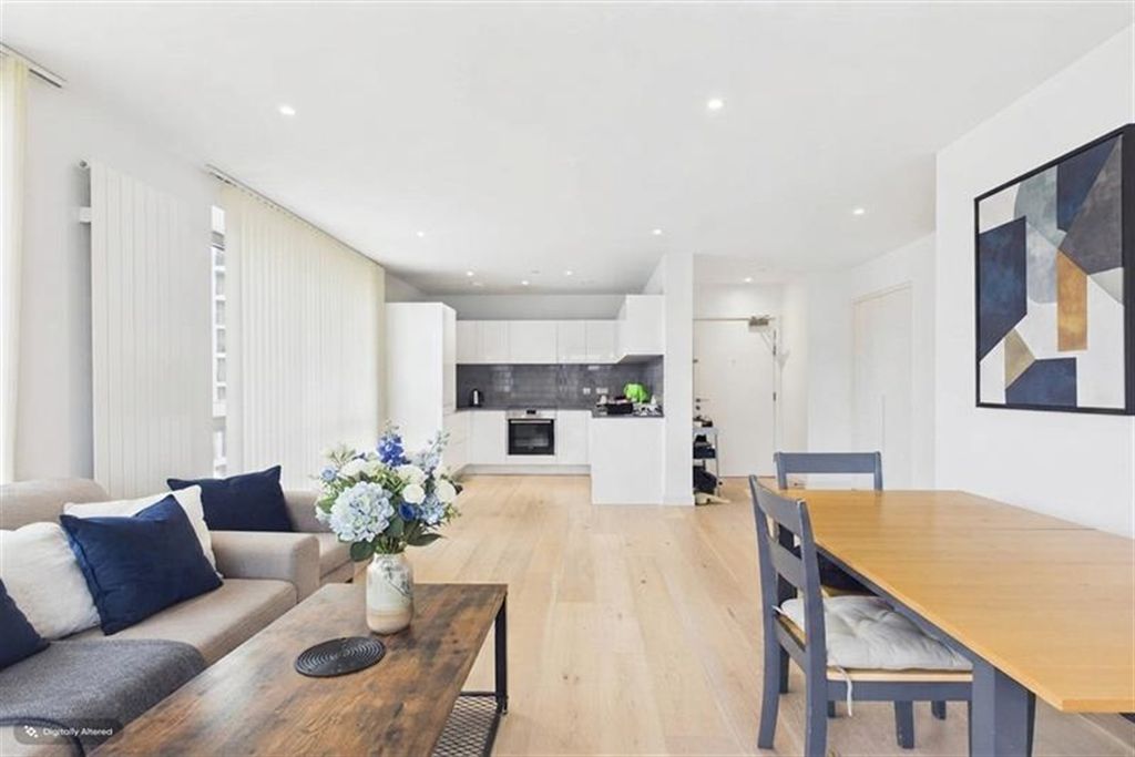 Property photo 1 of 6 (Main)