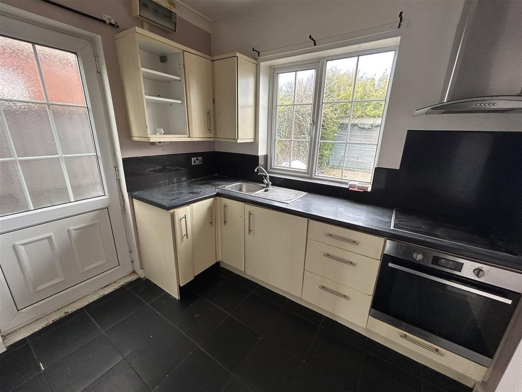 Property photo 2 of 10 Image00013.Jpeg