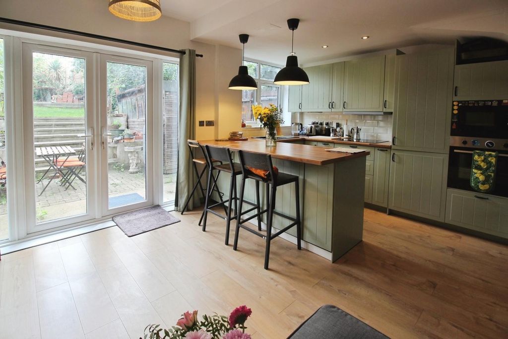 Property photo 1 of 25 4308c149-Img_4911.Jpg