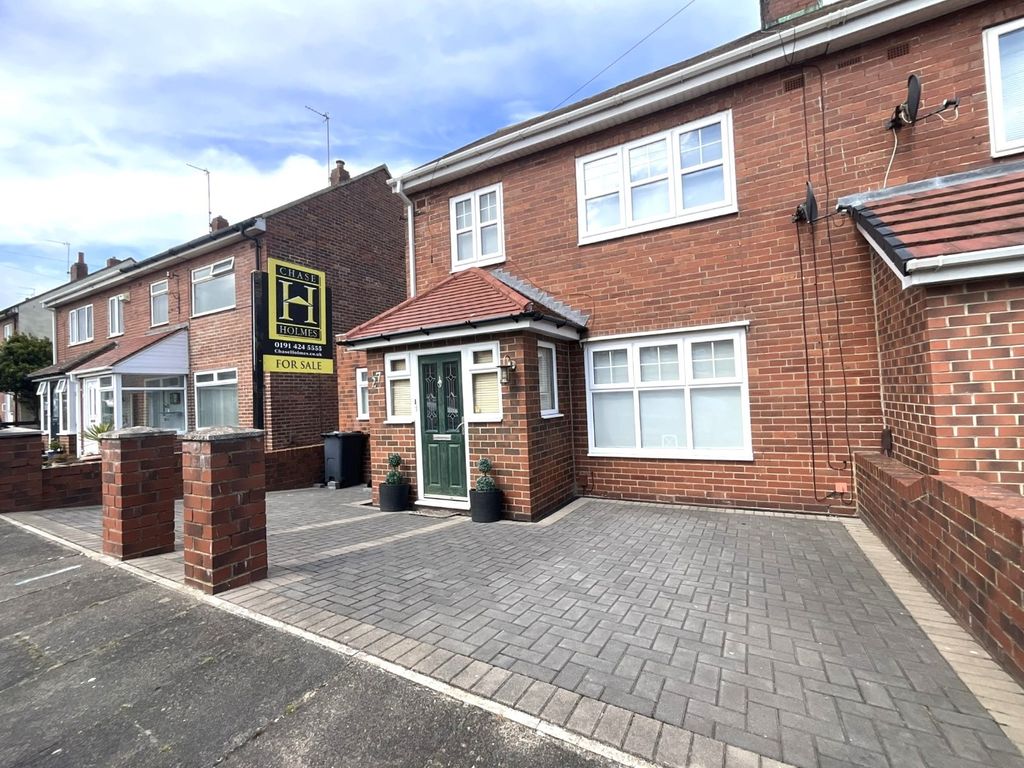 Property photo 1 of 33 3301523