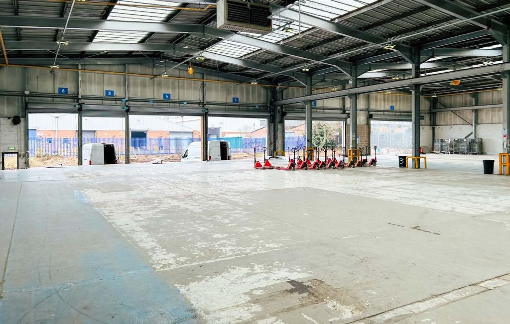 Property photo 2 of 4