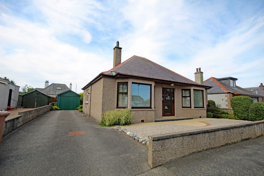 Property photo 1 of 24