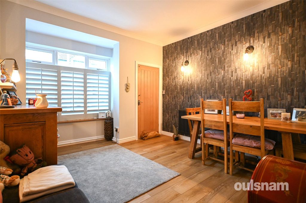 Property photo 3 of 32 Picture No. 04