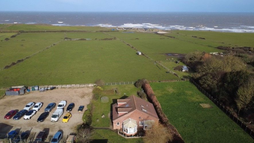 Property photo 2 of 30