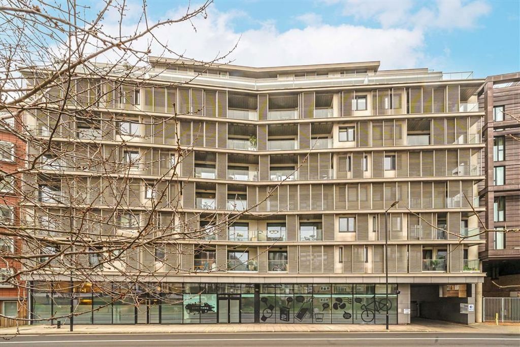 Property photo 1 of 9