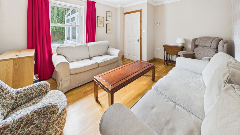 Property photo 2 of 16 Gallery