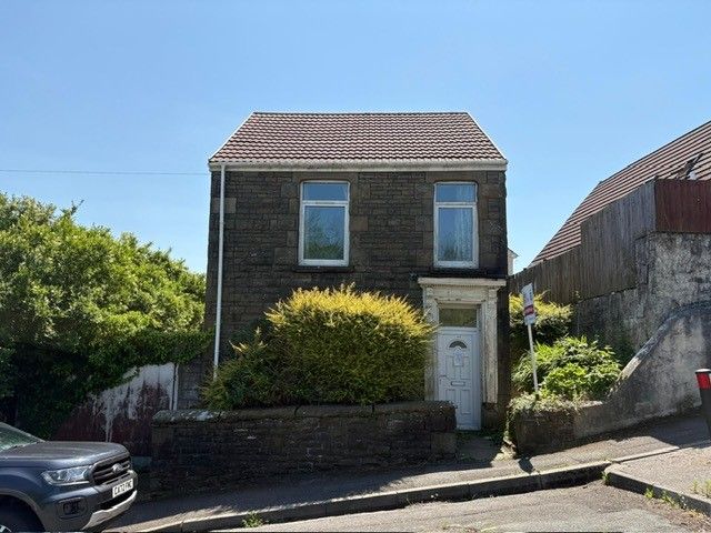 Property photo 1 of 5