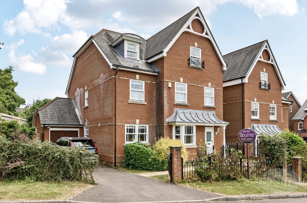 Property photo 1 of 21 326B25A0-8243-4Fe...