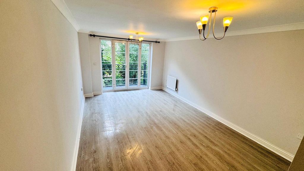 Property photo 1 of 9 Picture No. 02