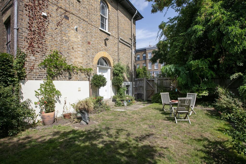 Property photo 3 of 27 3Y6A5680.Jpg