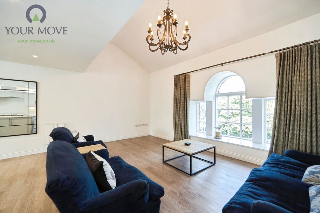 Property photo 3 of 32 Pbox-Img.Jpg