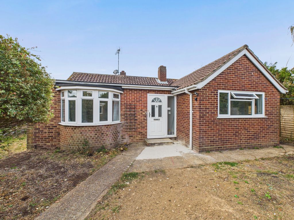 Property photo 1 of 8 External