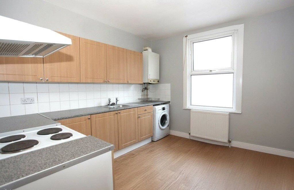 Property photo 2 of 15 Kitchen