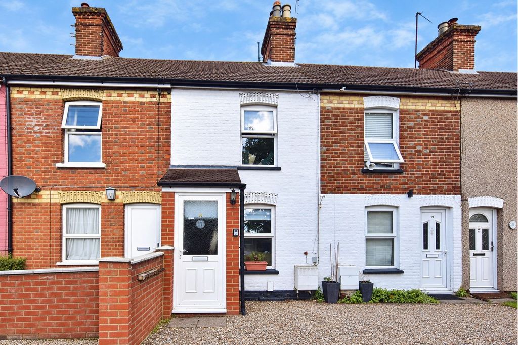 Property photo 1 of 17