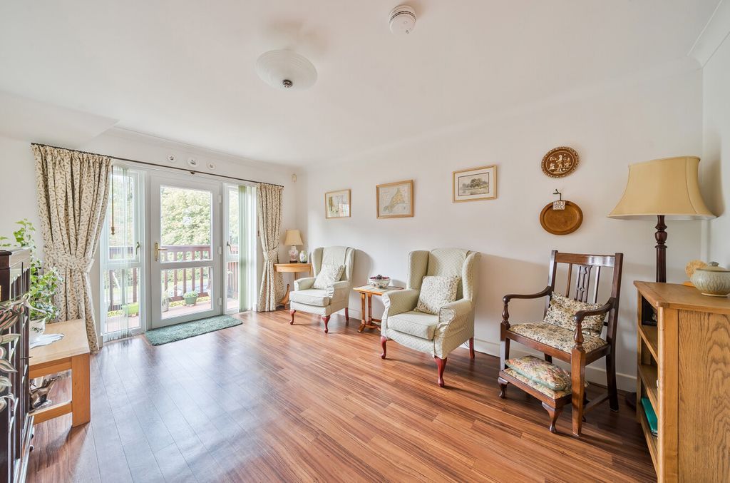 Property photo 2 of 24 1364320-11-68E62E...