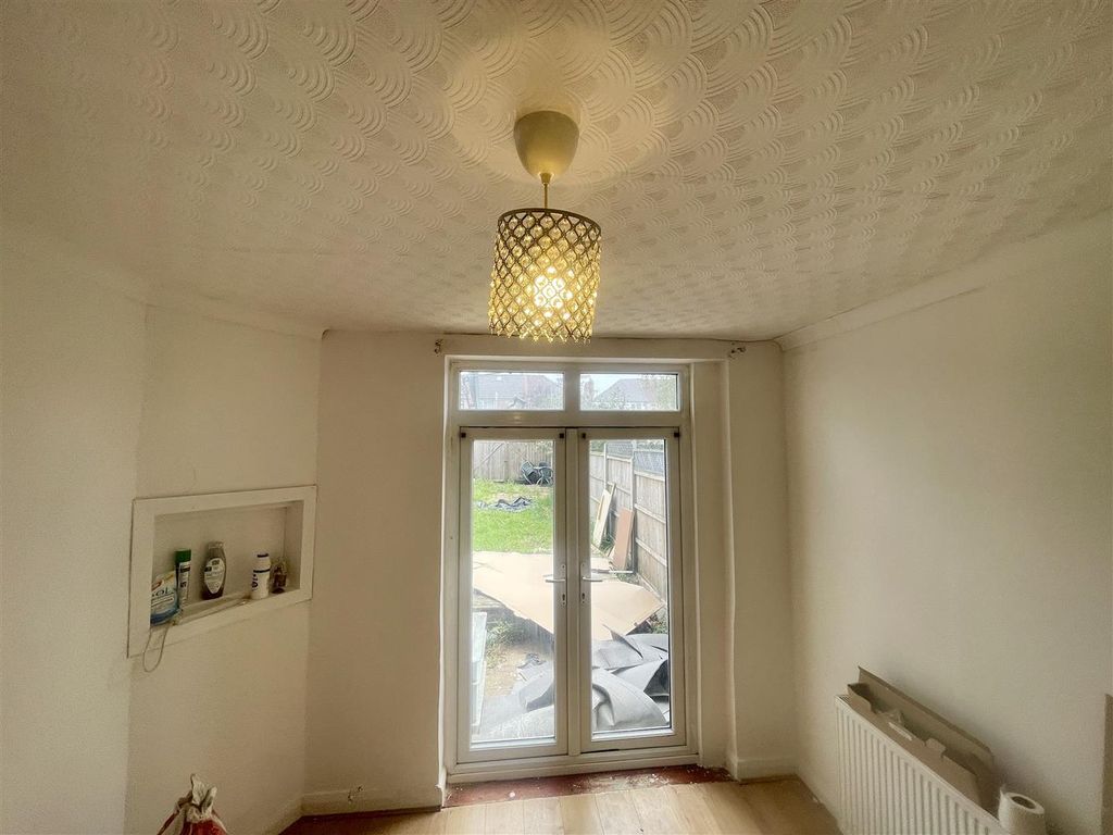 Property photo 2 of 13 Img_9379.Jpg