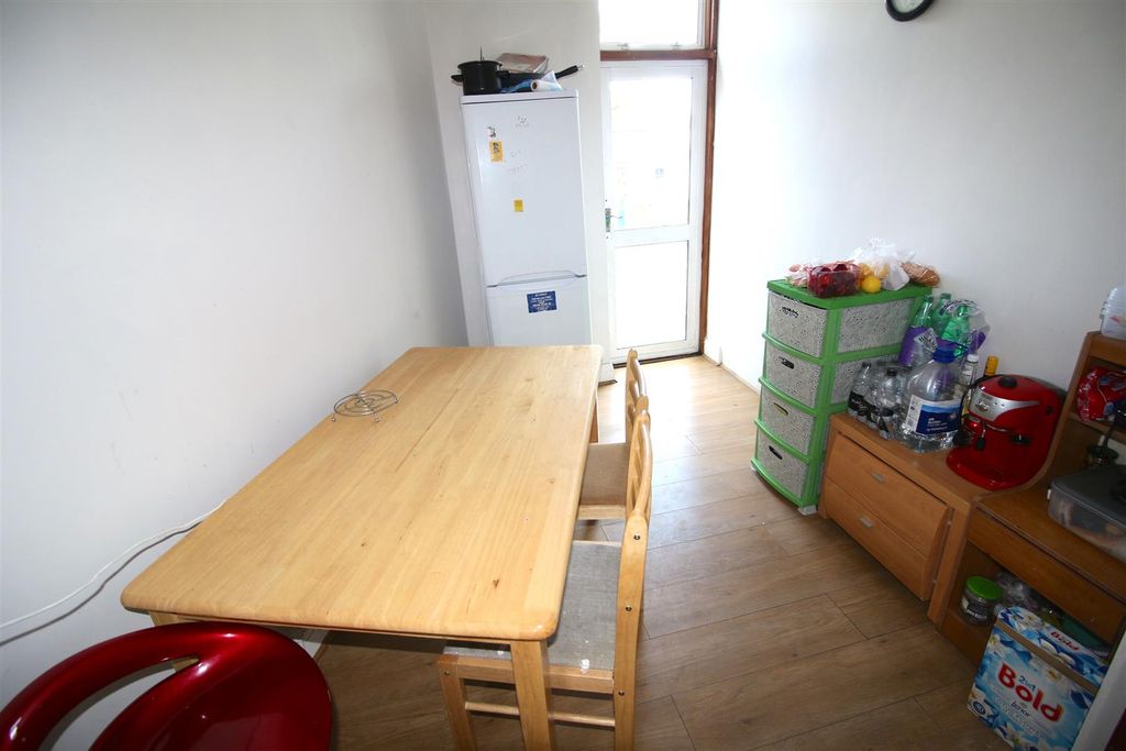 Property photo 2 of 6 Img_5587.Jpg