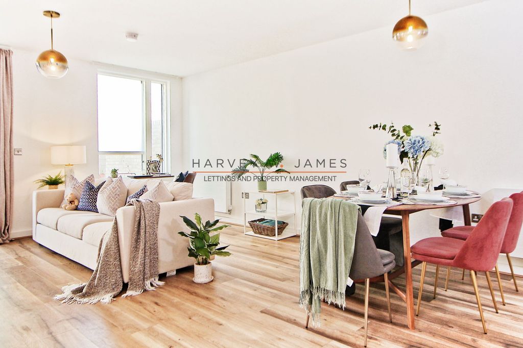 Property photo 2 of 56